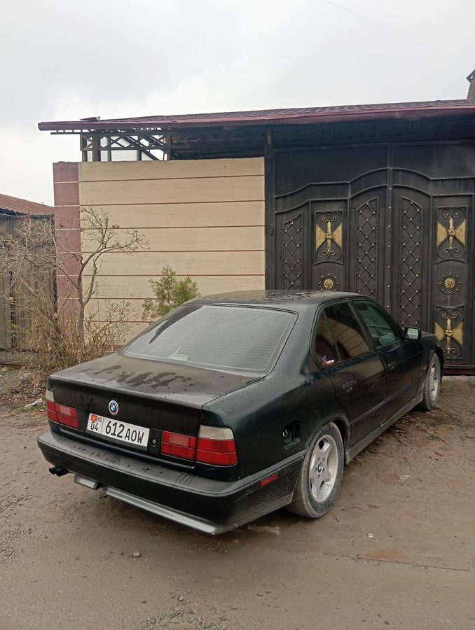 BMW 525