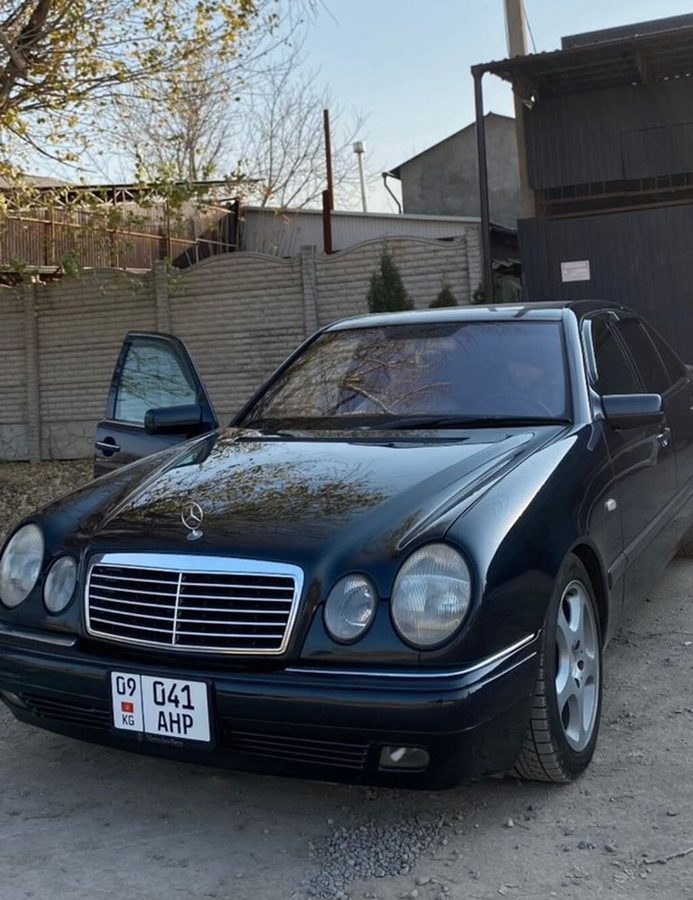 Mercedes-Benz E-Class