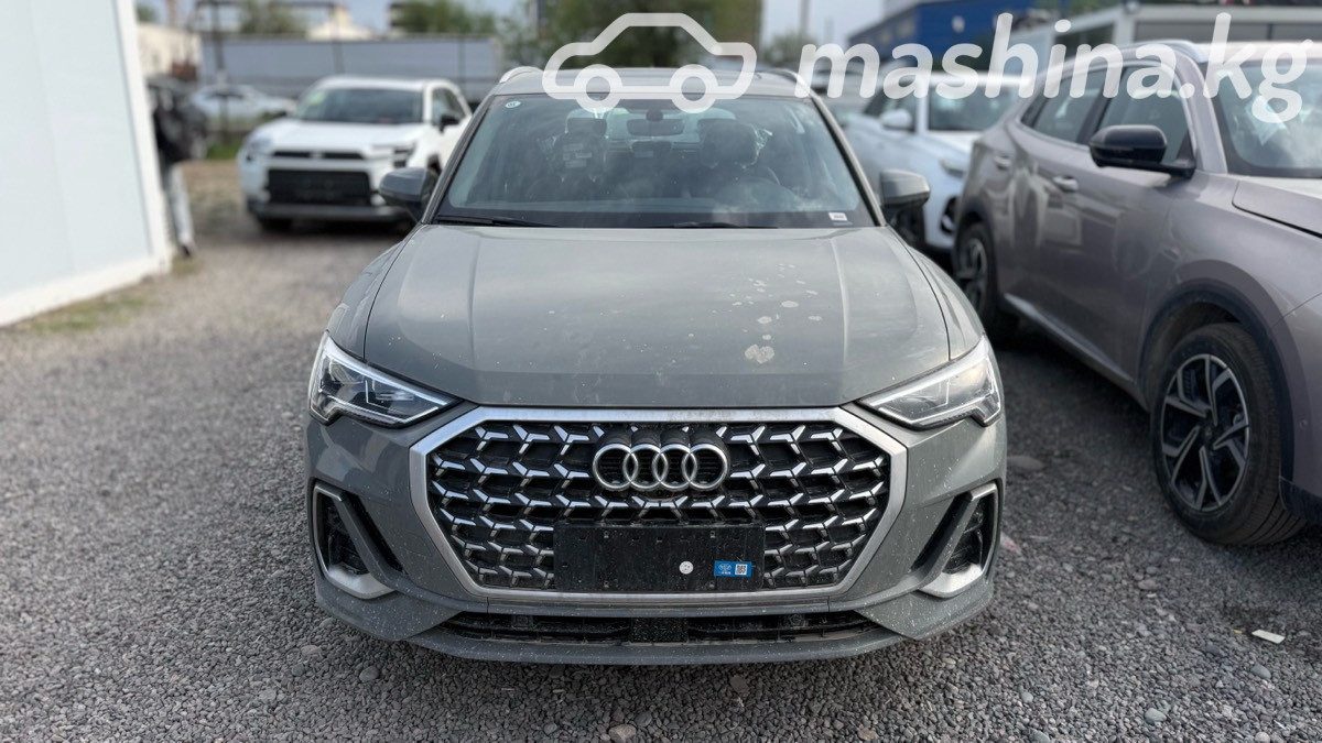 Audi Q3 II (F3)