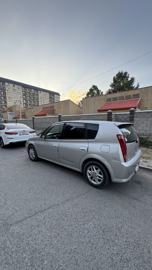 Toyota Opa