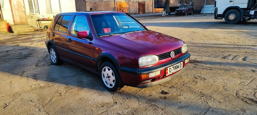 Volkswagen Golf