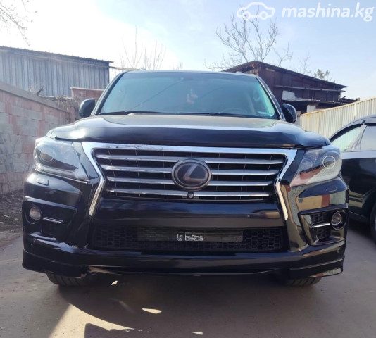 Lexus LX