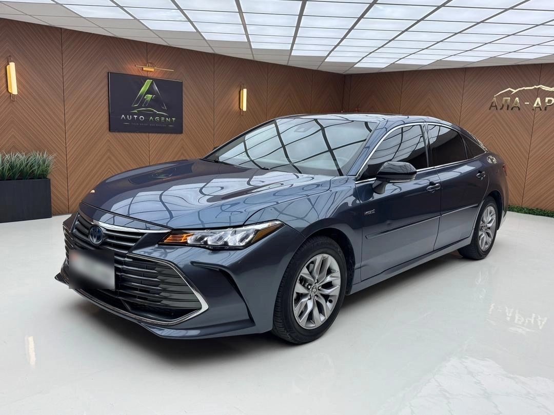 Toyota Avalon V 2020