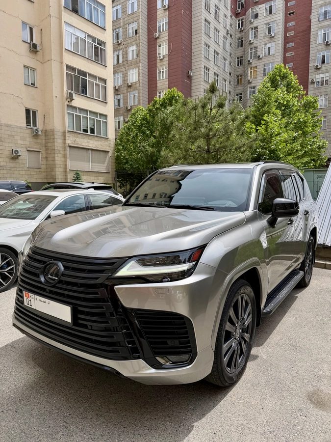 Lexus LX IV 2022