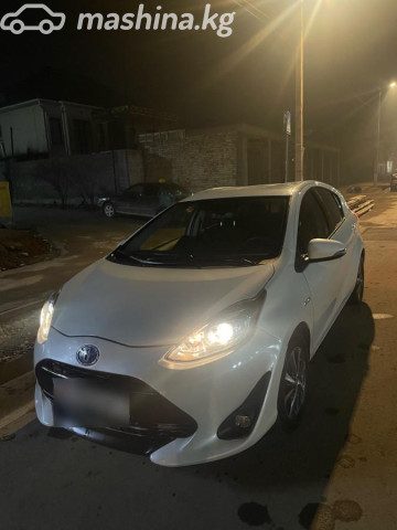 Toyota Prius c
