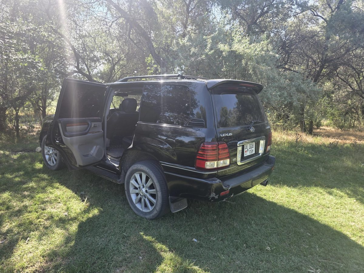 Lexus LX II Рестайлинг 470 4.7 AT 4WD