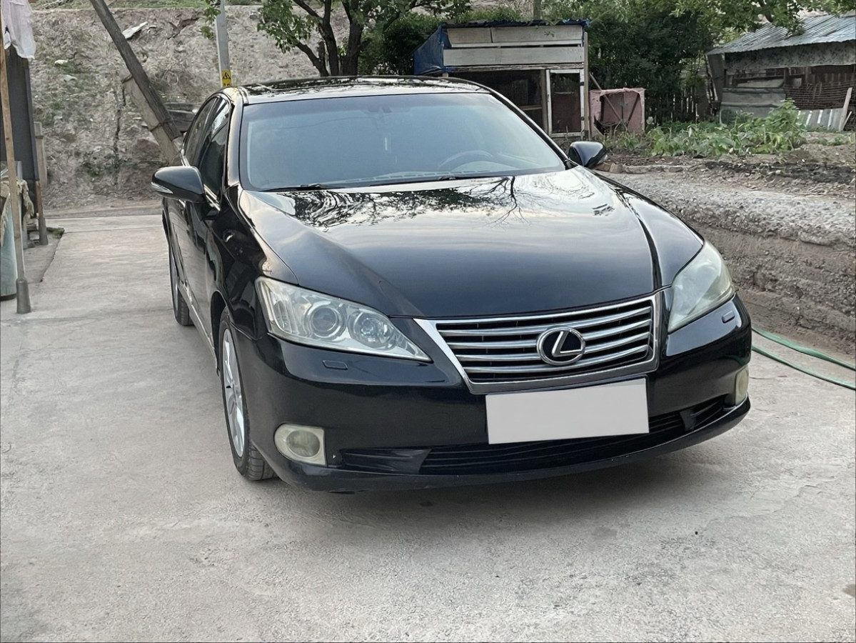 Lexus ES V Рестайлинг 2010
