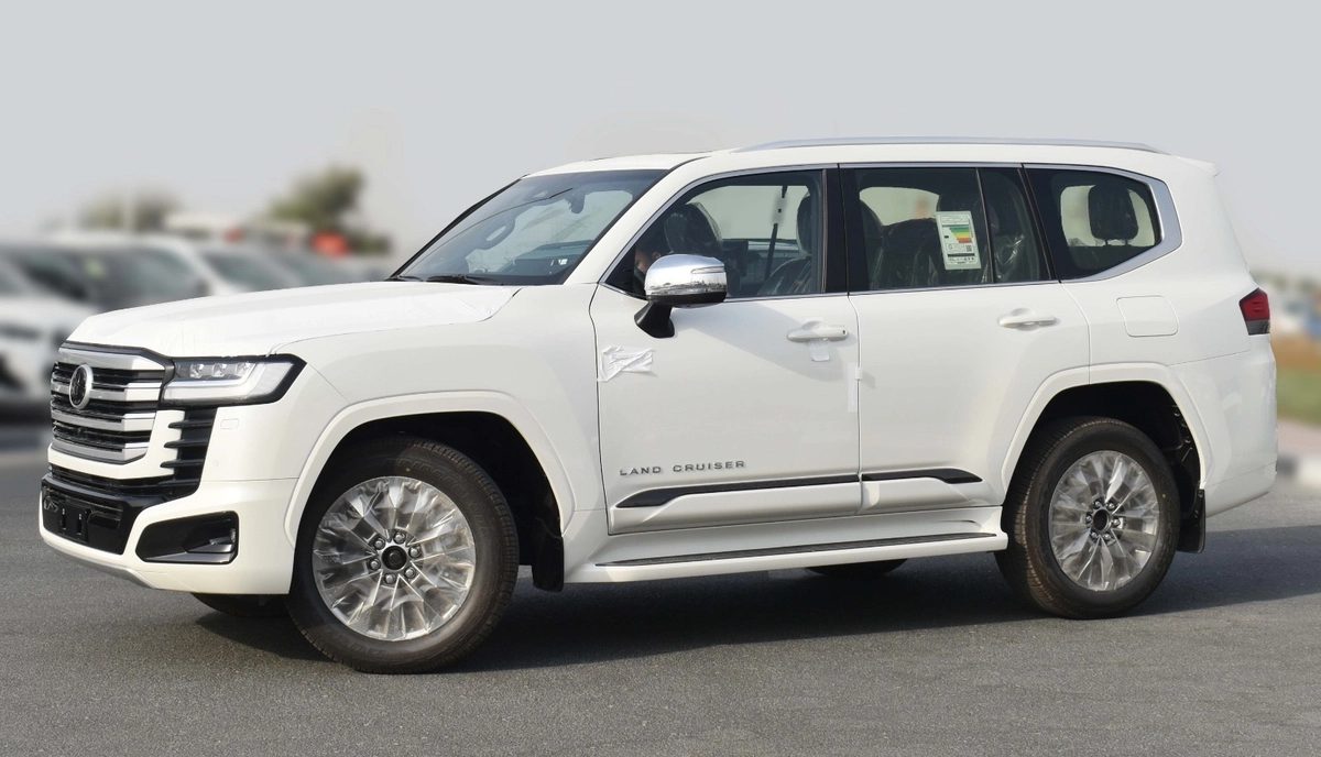 Toyota Land Cruiser 300 Series 2025