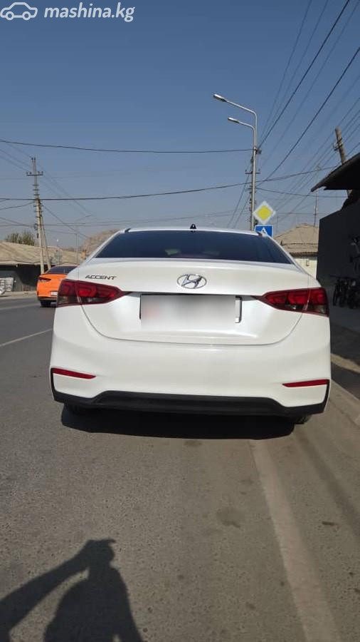 Hyundai Accent