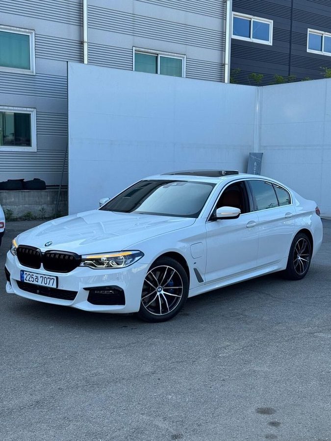 BMW 530