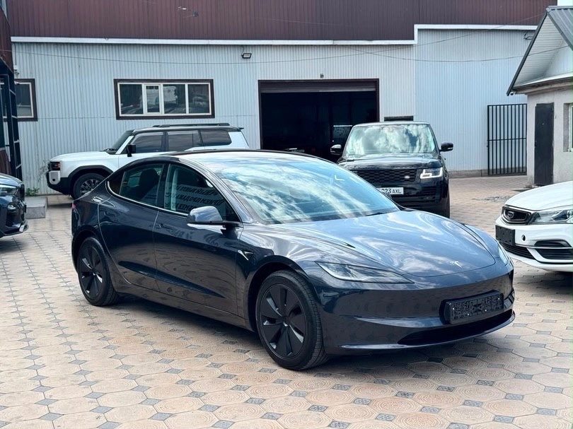 Tesla Model 3 I Рестайлинг 2025