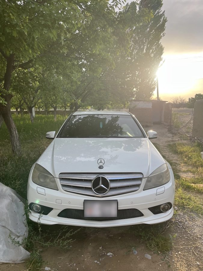 Mercedes-Benz C-Класс III (W204) 2010