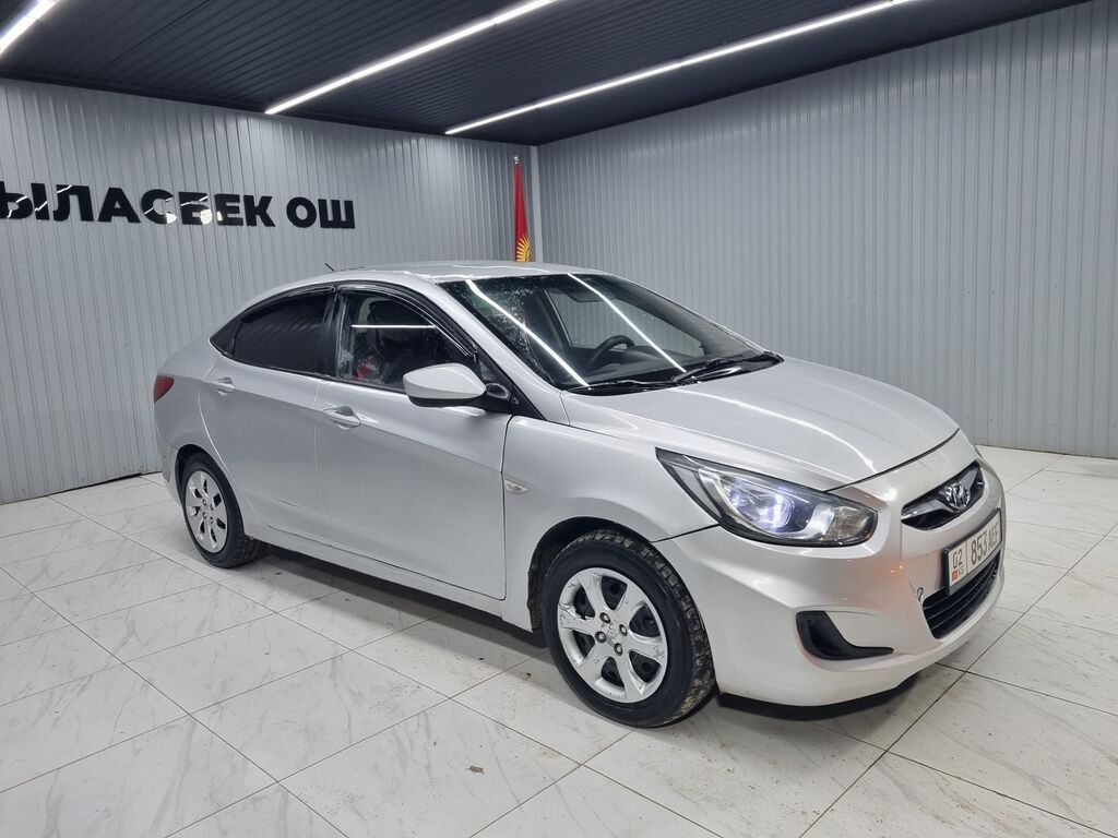 Hyundai Accent