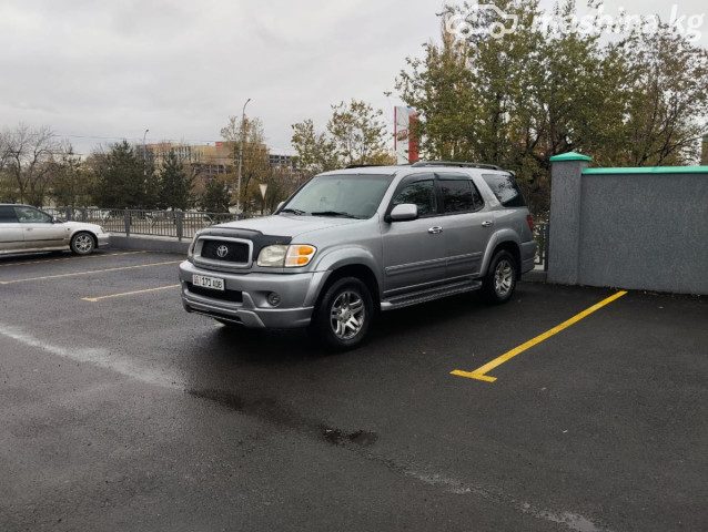 Toyota Sequoia