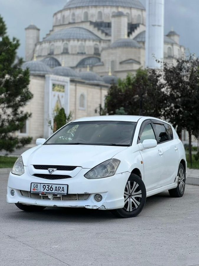 Toyota Caldina