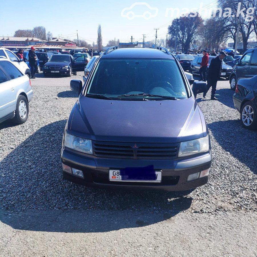 Mitsubishi Space Wagon III