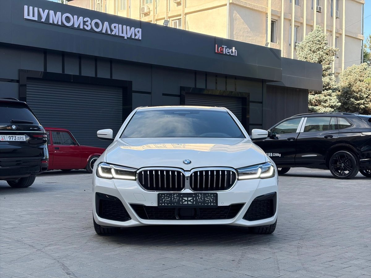 BMW 5 серии VII (G30/G31) Рестайлинг 2022