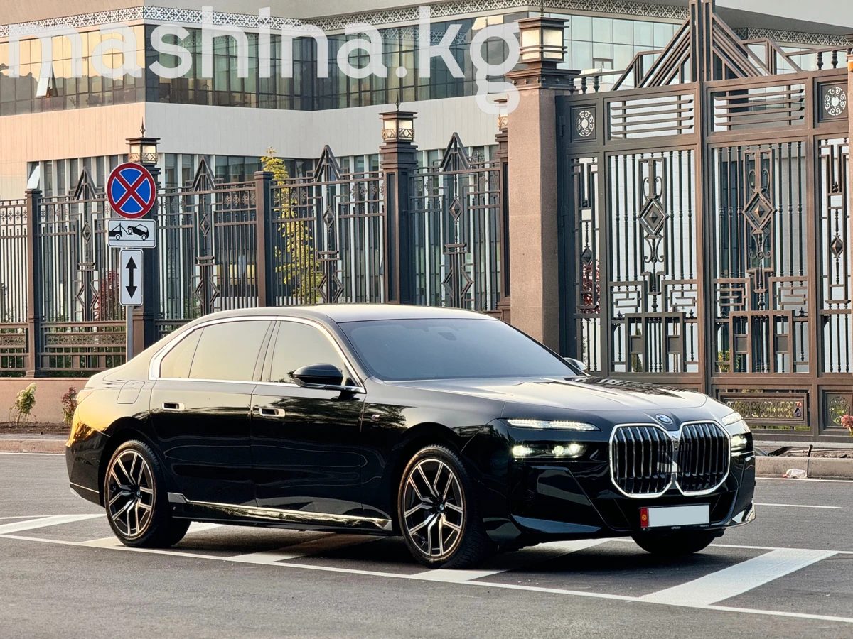 Продажа BMW 7 серии VII (G70) 2024