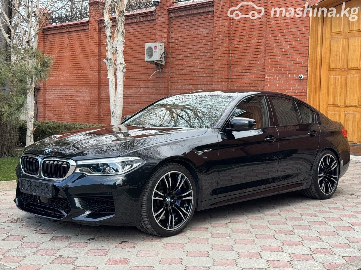 BMW M5 VI (F90)