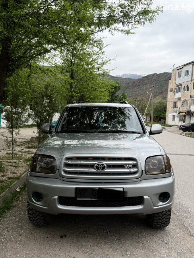 Toyota Sequoia