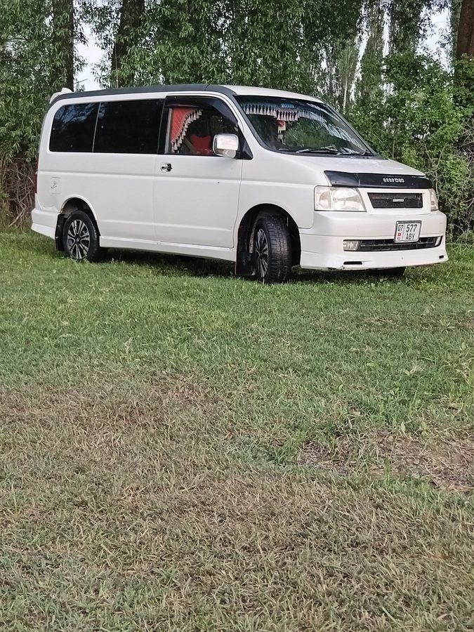 Honda Stepwgn II 2002