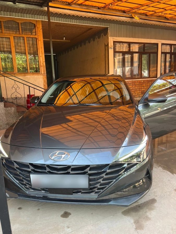 Hyundai Avante VII 2020