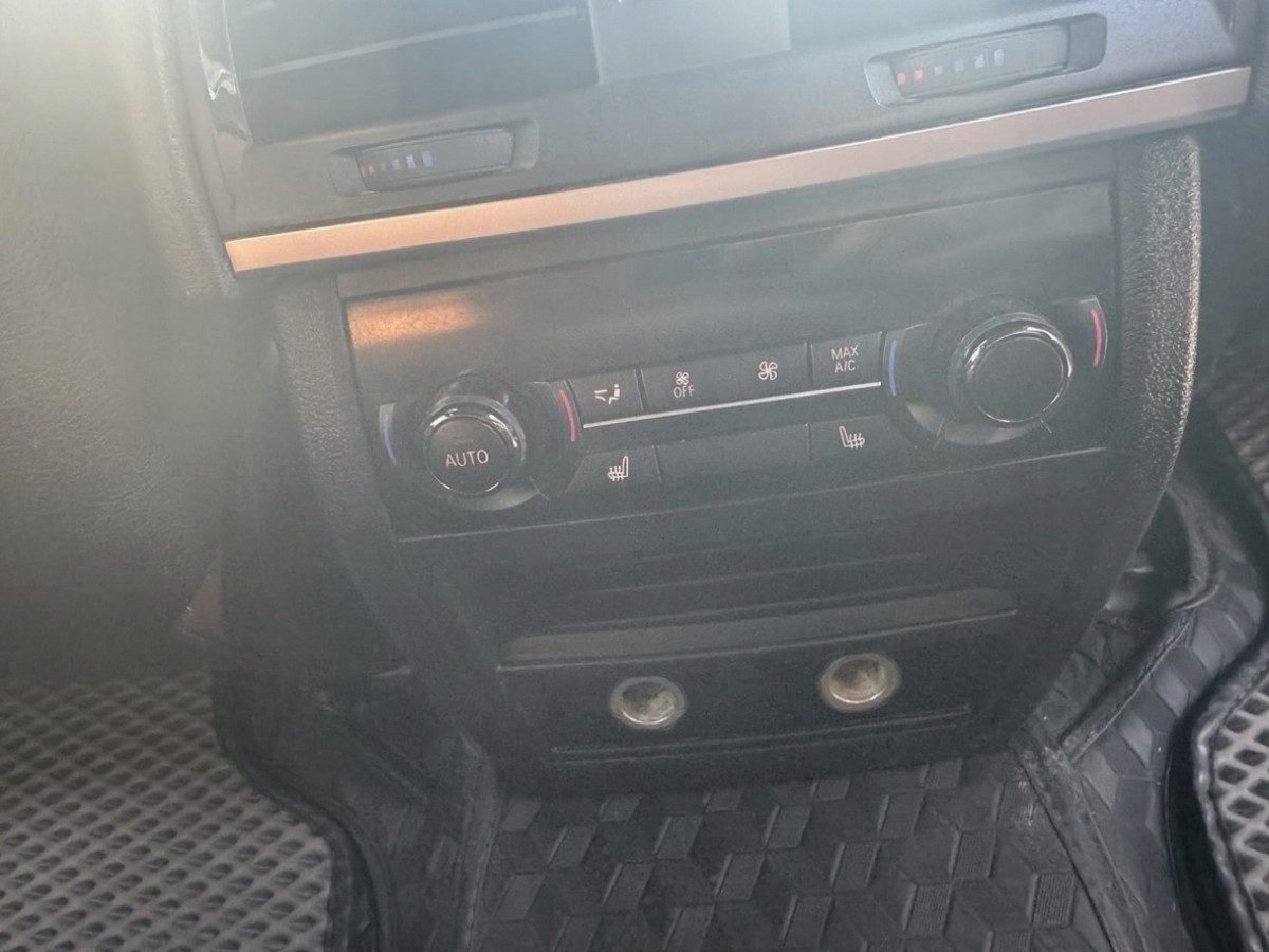 BMW X5 III (F15) 2017