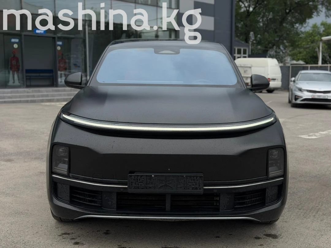 LiXiang L8 2023