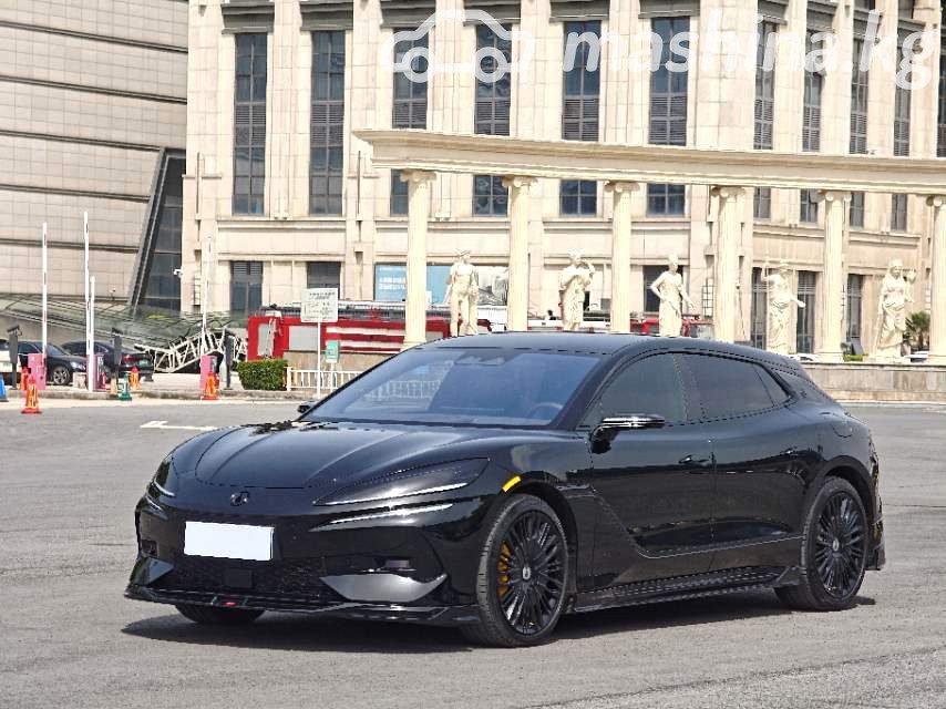 Denza Z9 GT