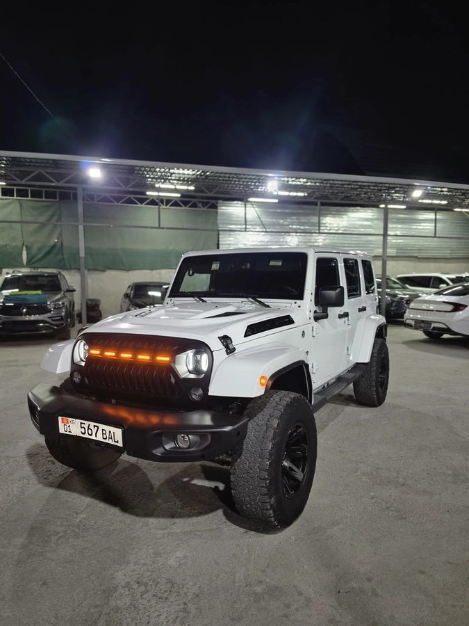 Jeep Wrangler IV (JL) 3.6 AT 4WD