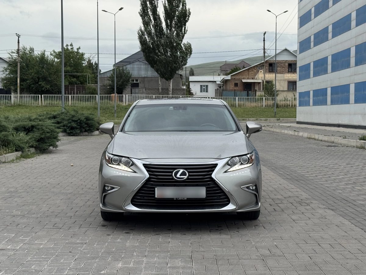 Lexus ES VI Рестайлинг 2017