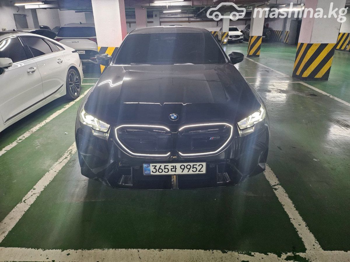 BMW M5 VII (G90)
