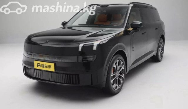 Lynk &amp; Co 900