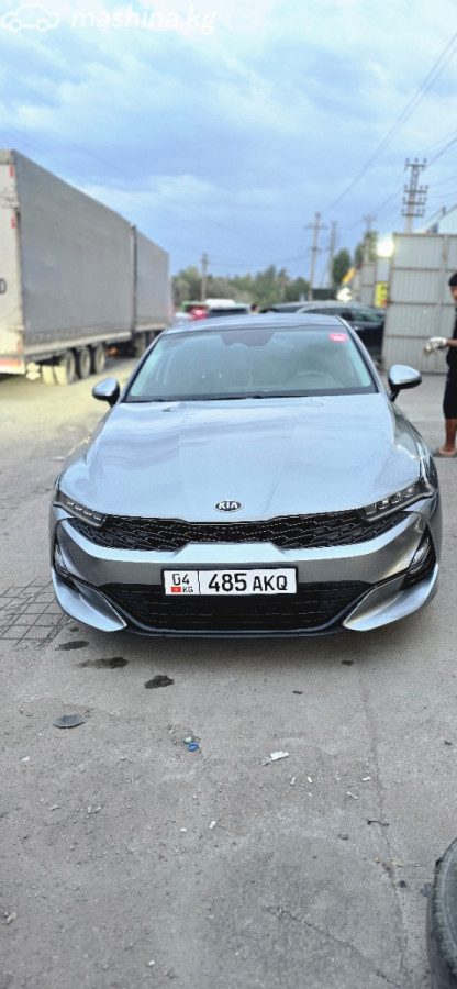 Kia K5 III