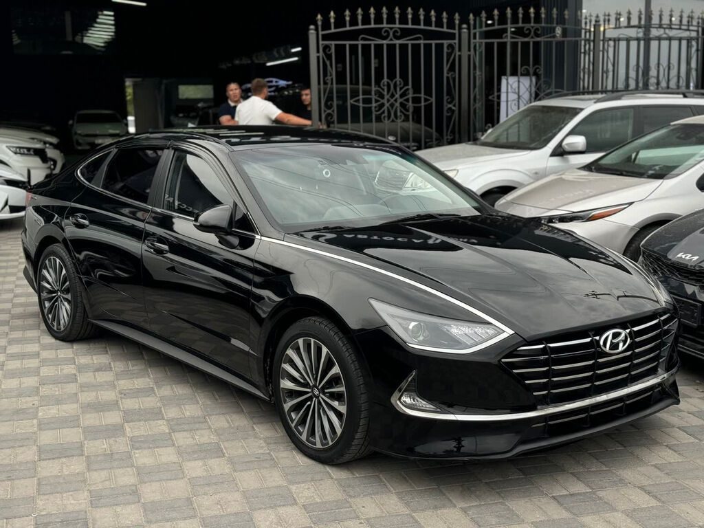 Hyundai Sonata