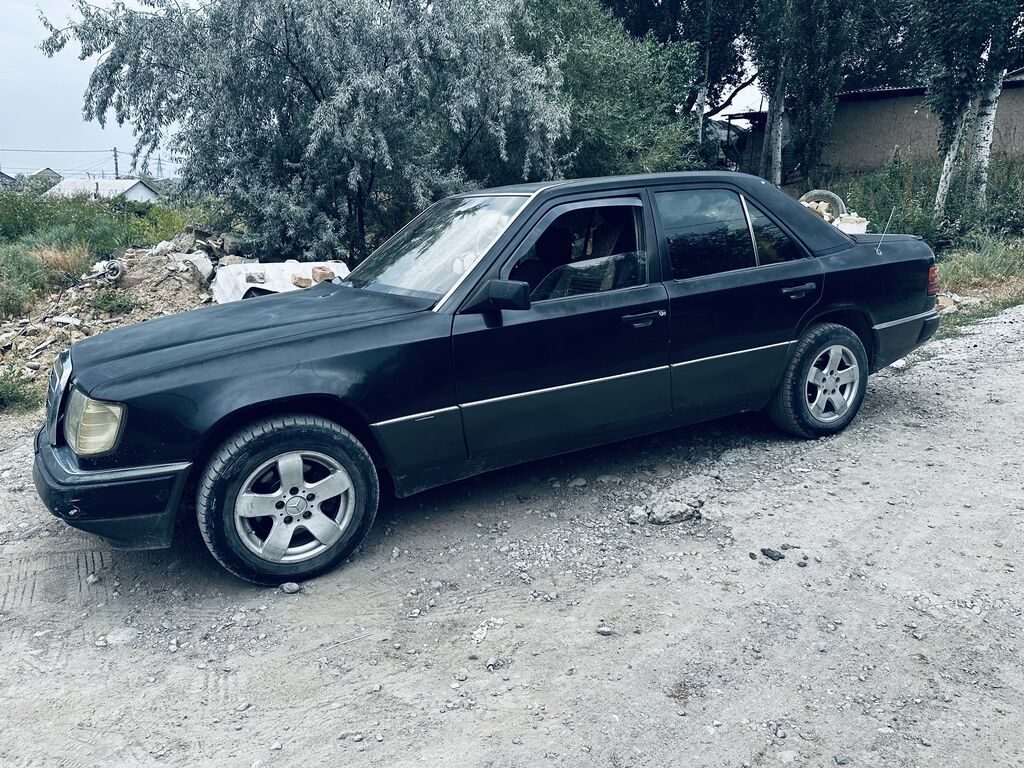Mercedes-Benz W124