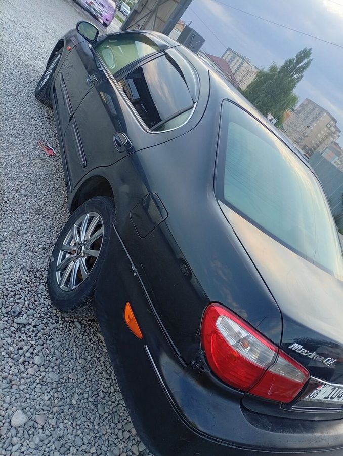 Nissan Maxima