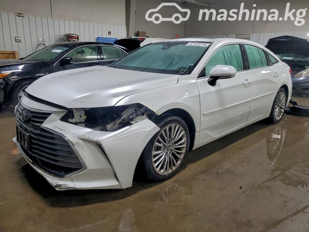 Toyota Avalon V