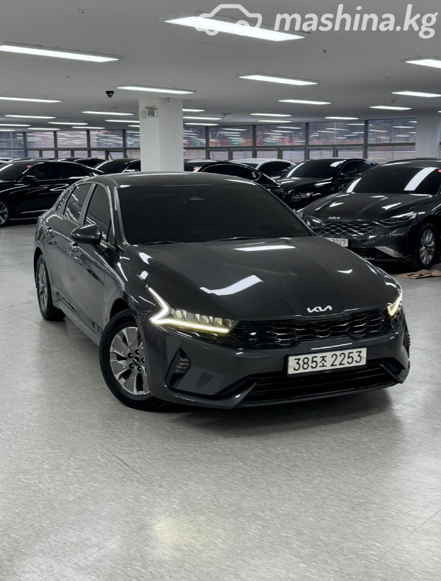 Kia K5 III