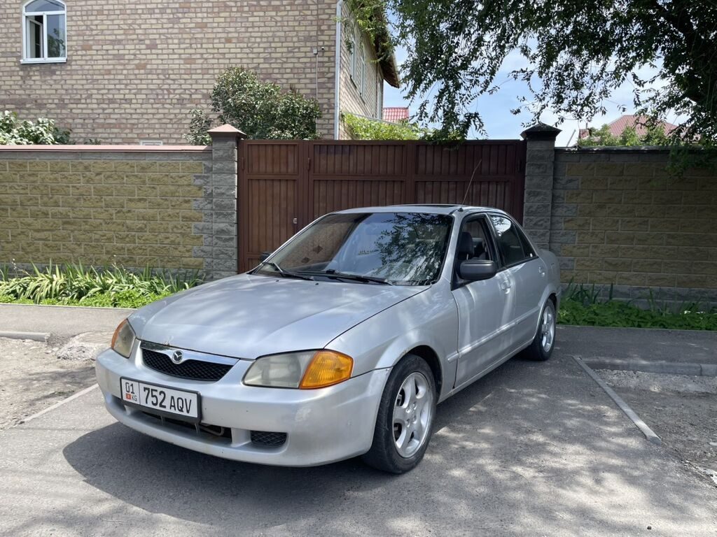 Mazda Protege
