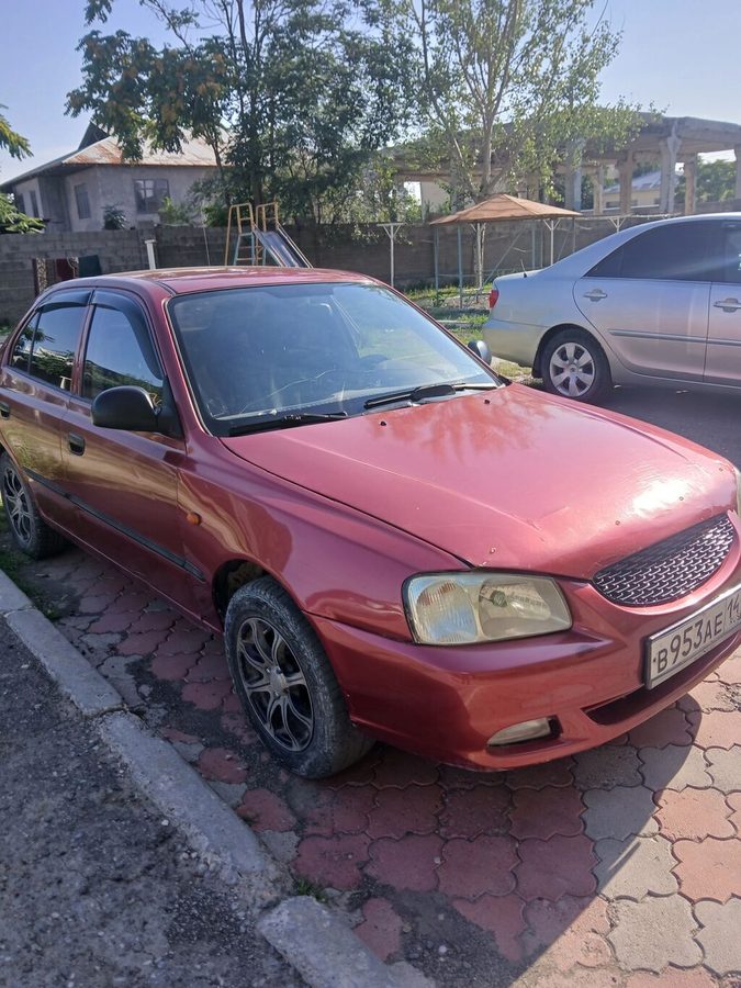 Hyundai Accent