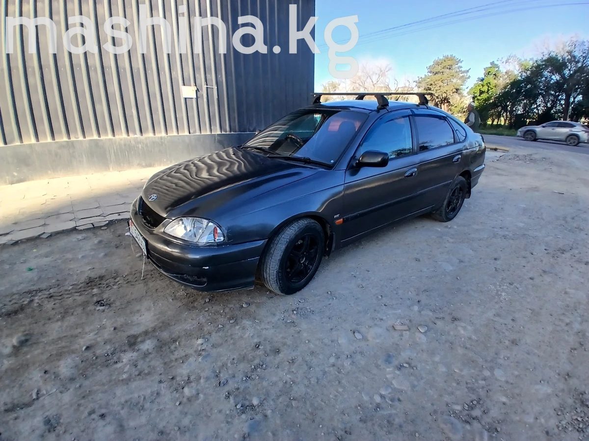 Toyota Avensis I Рестайлинг 2002
