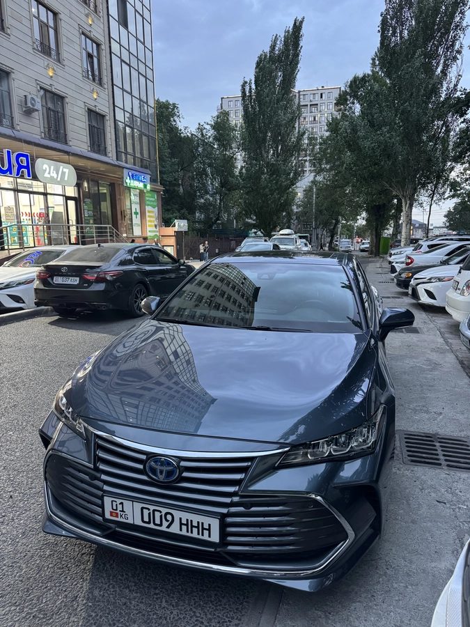 Toyota Avalon V 2019