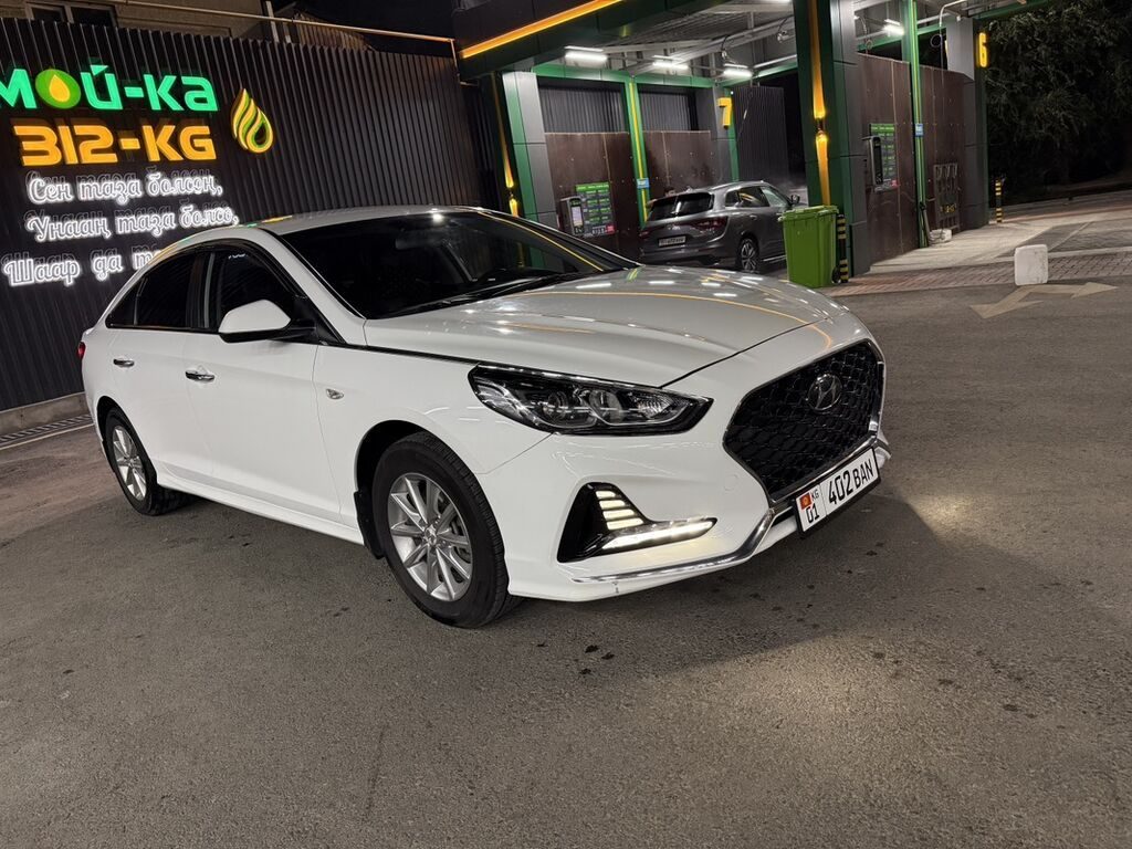 Hyundai Sonata