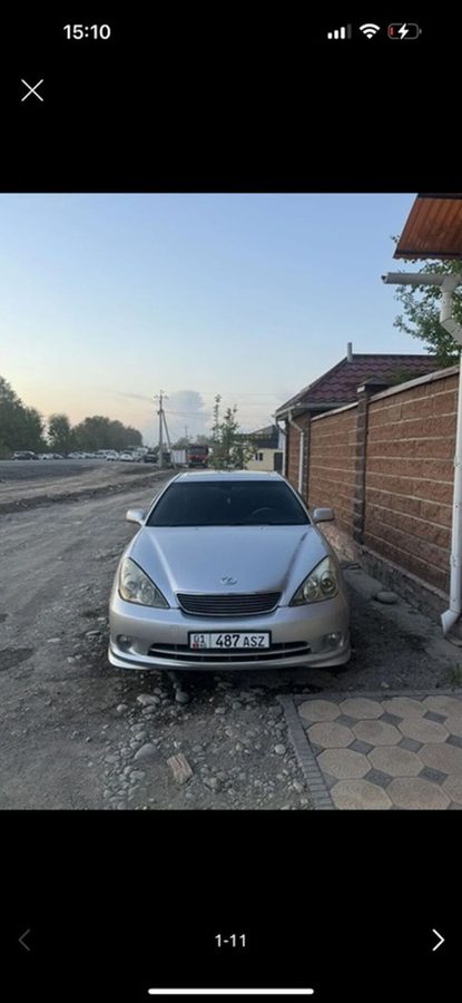 Lexus ES