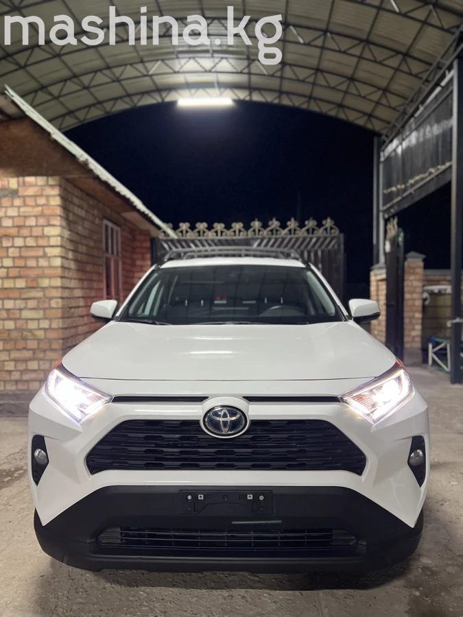 Toyota RAV4 V (XA50) 2022