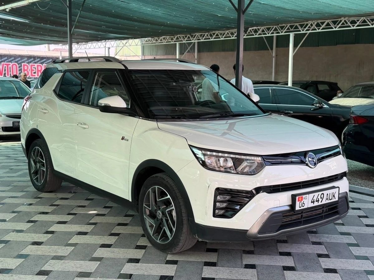 SsangYong Tivoli I Рестайлинг 1.5 AT