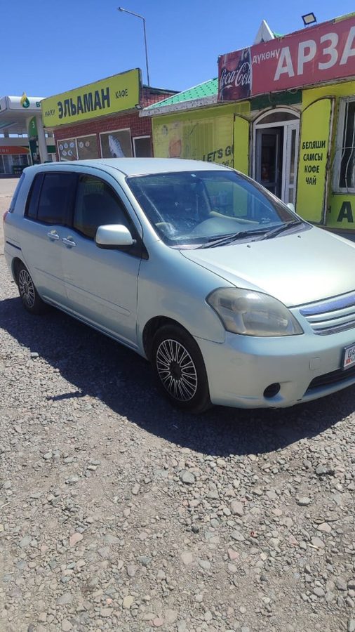 Toyota Raum