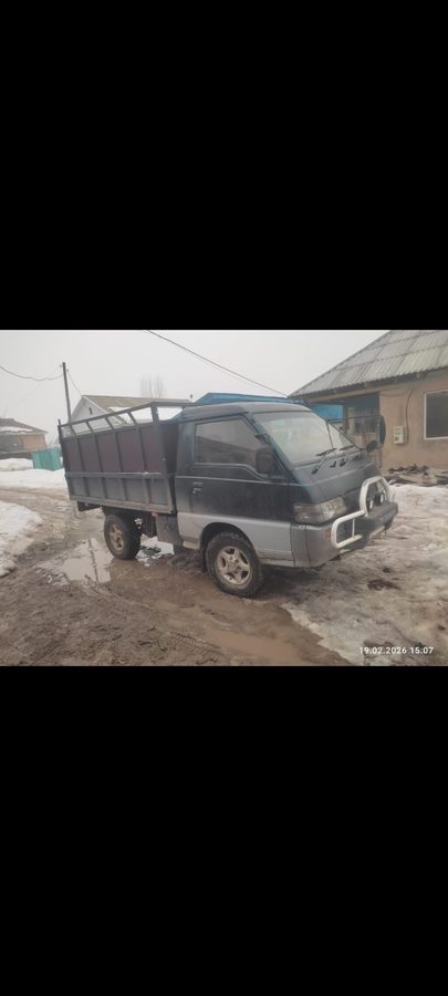 Mitsubishi Delica