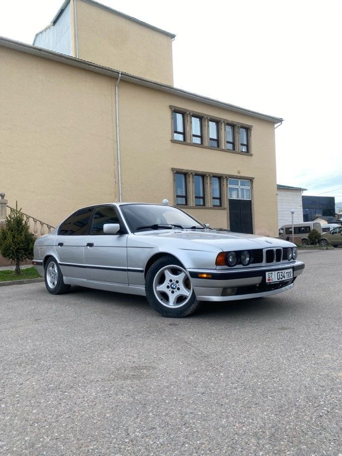 BMW 5 серии III (E34)